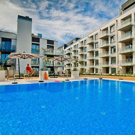 Porty B103 Nadmorskie Tarasy Pool Sauna Parking Appartement Kołobrzeg Buitenkant foto